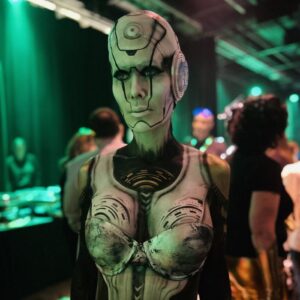 Soirée thématique Futuriste robot humanoïde