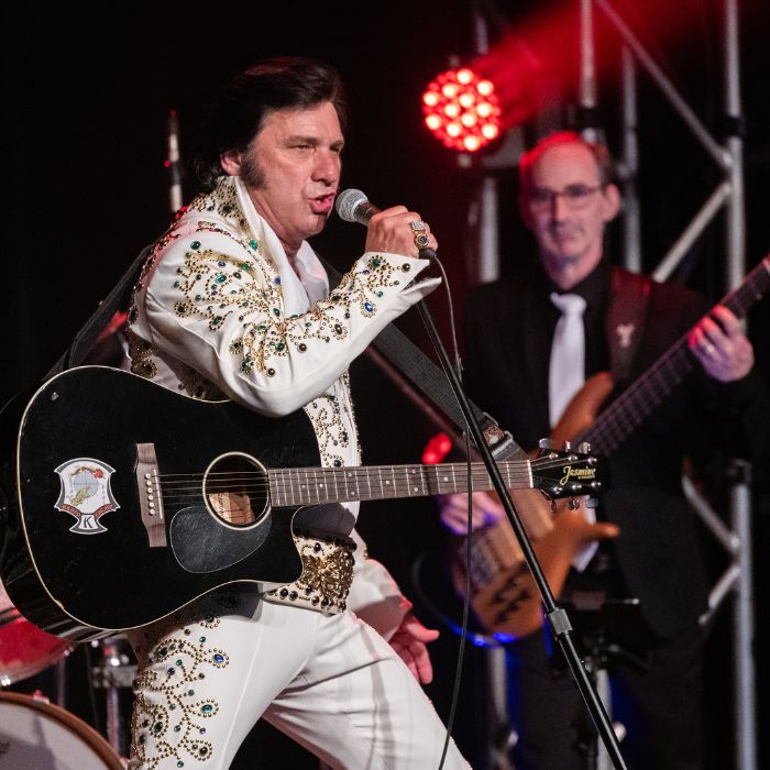 Hommage à Elvis Presley - The King Forever